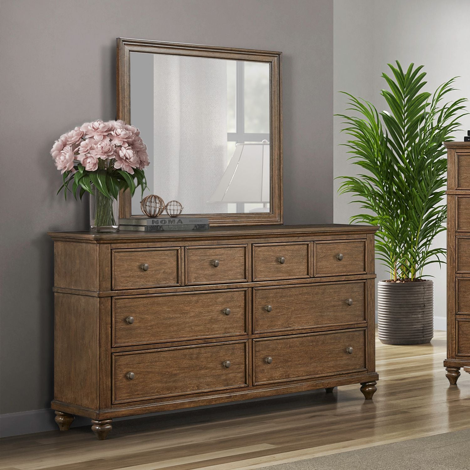 Twin Lakes - 6 Drawer Dresser