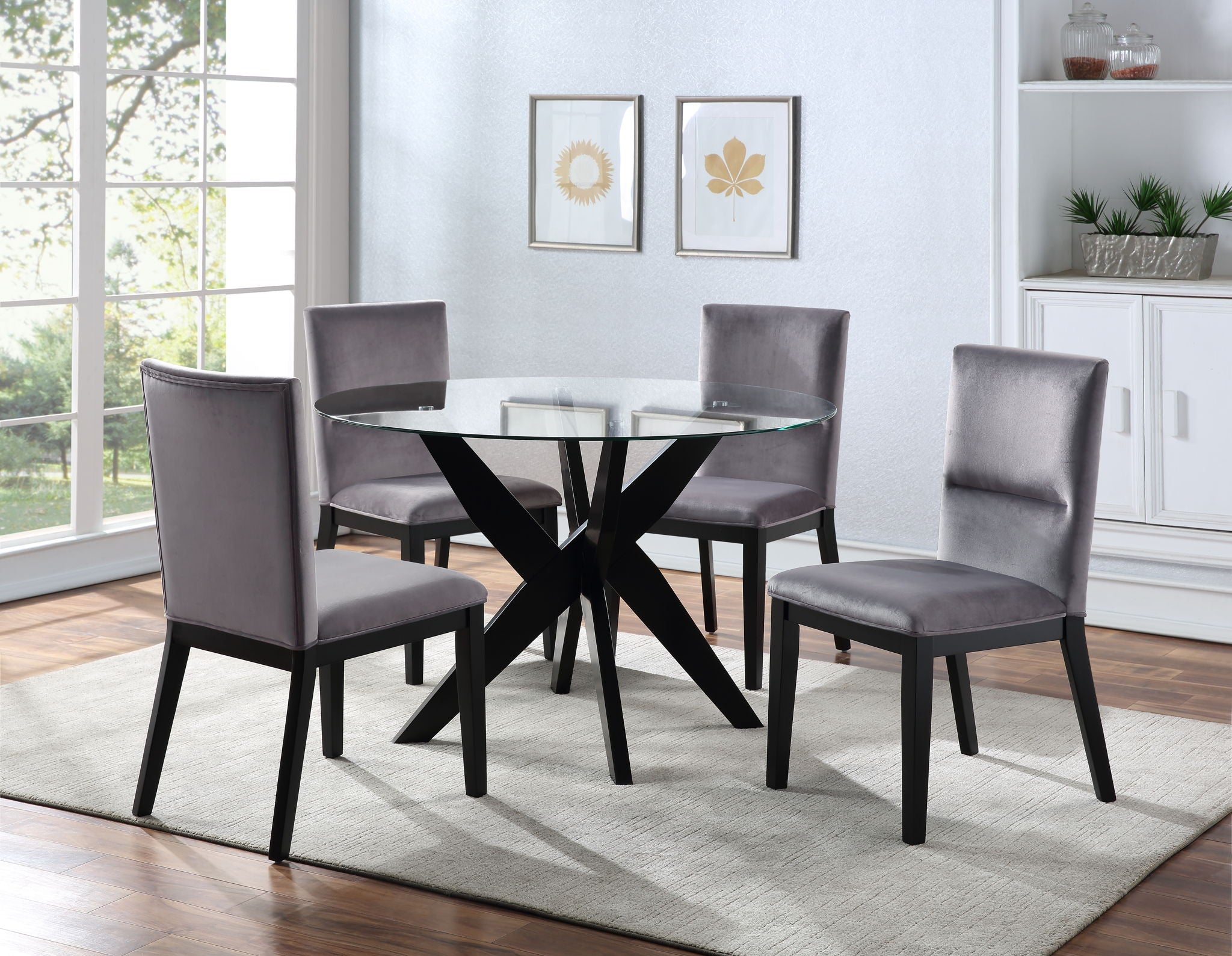 Amalie - Dining Table