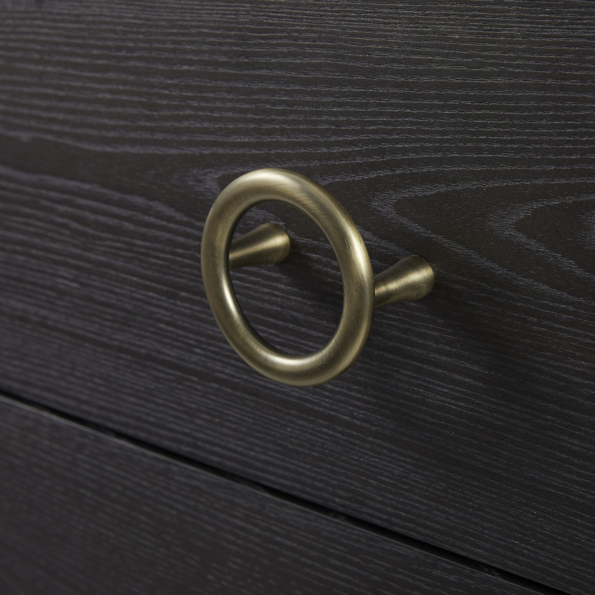 Elure - Bachelors Chest - Latte / Black