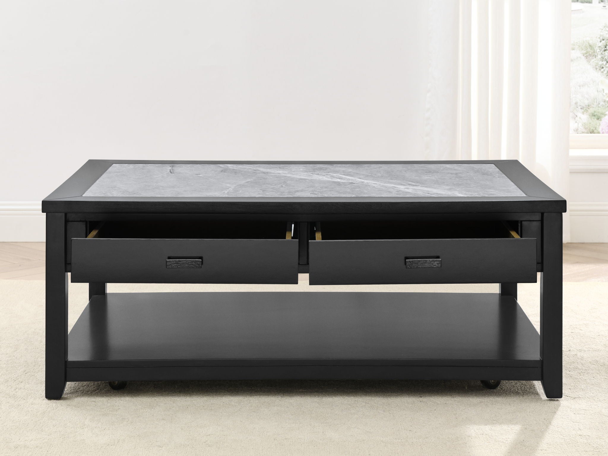 Garvine - Sintered Stone Table