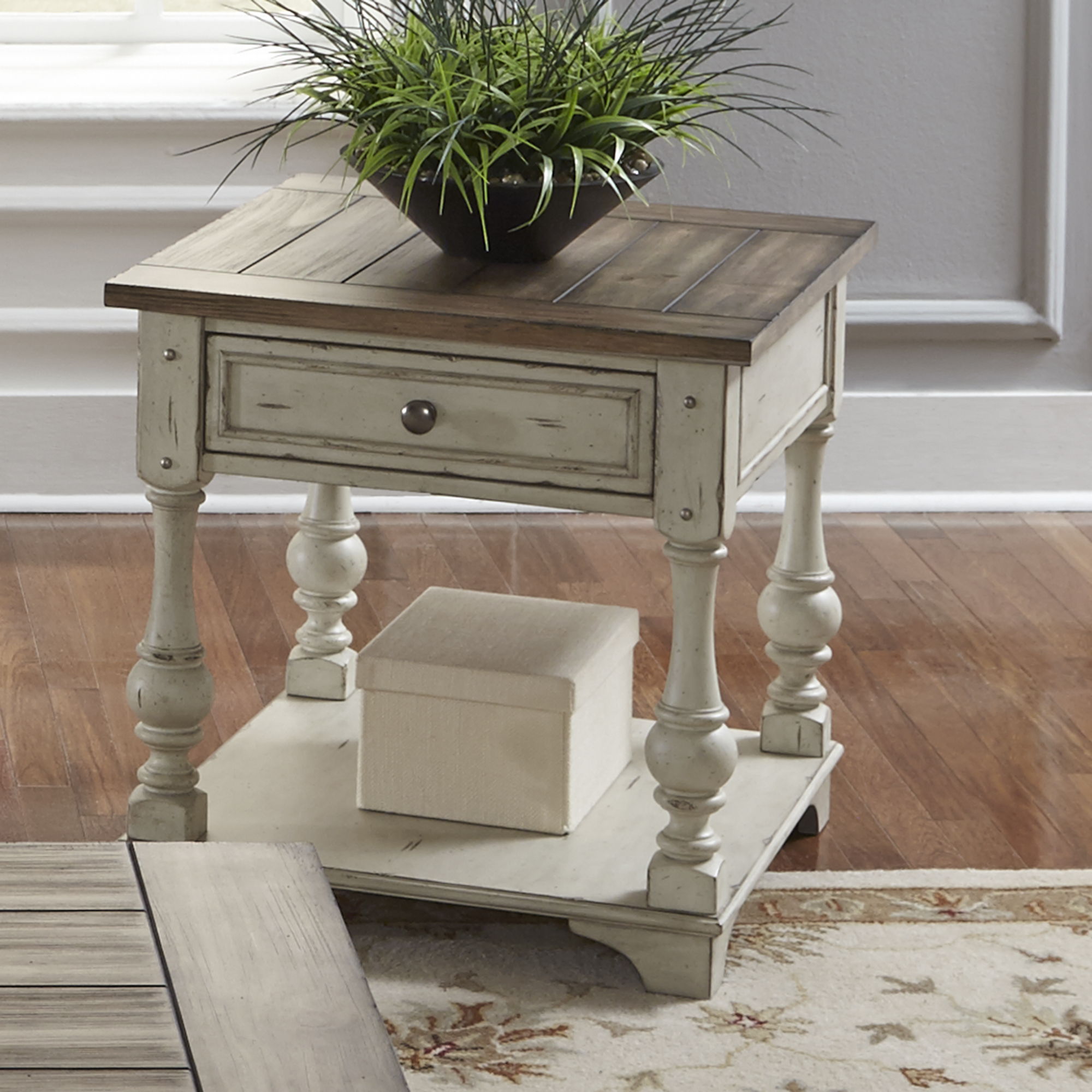 Morgan Creek - 3 Piece Living Room Set - White