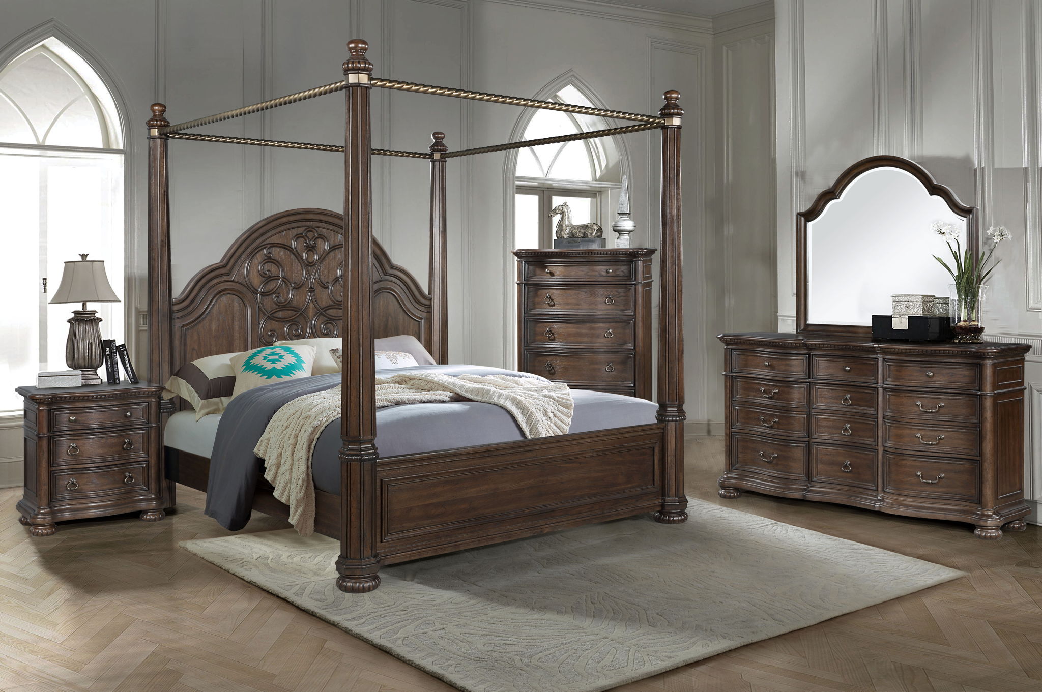 Tuscany - Queen Canopy Bed - Warm Mahogany