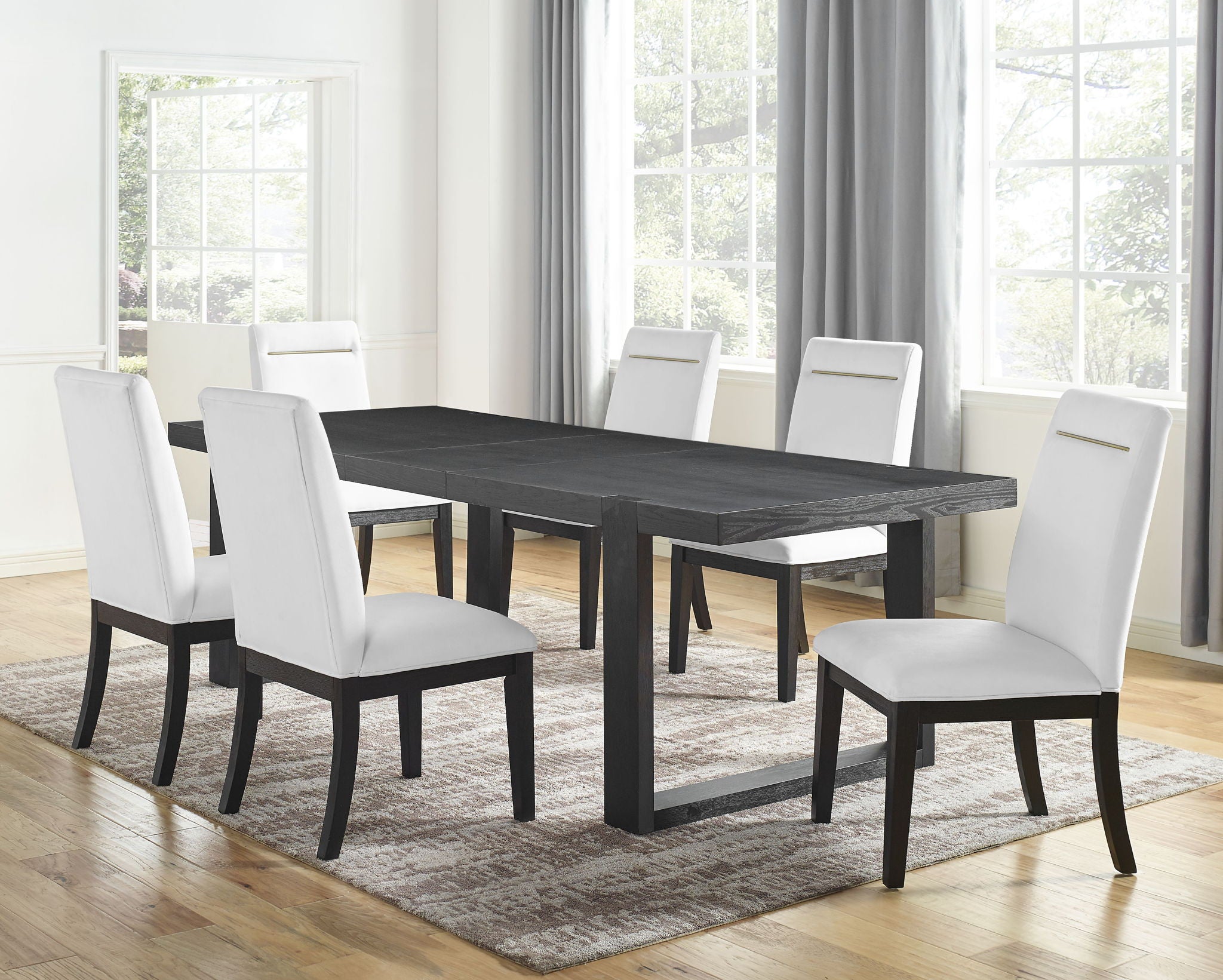 Yves - Table
