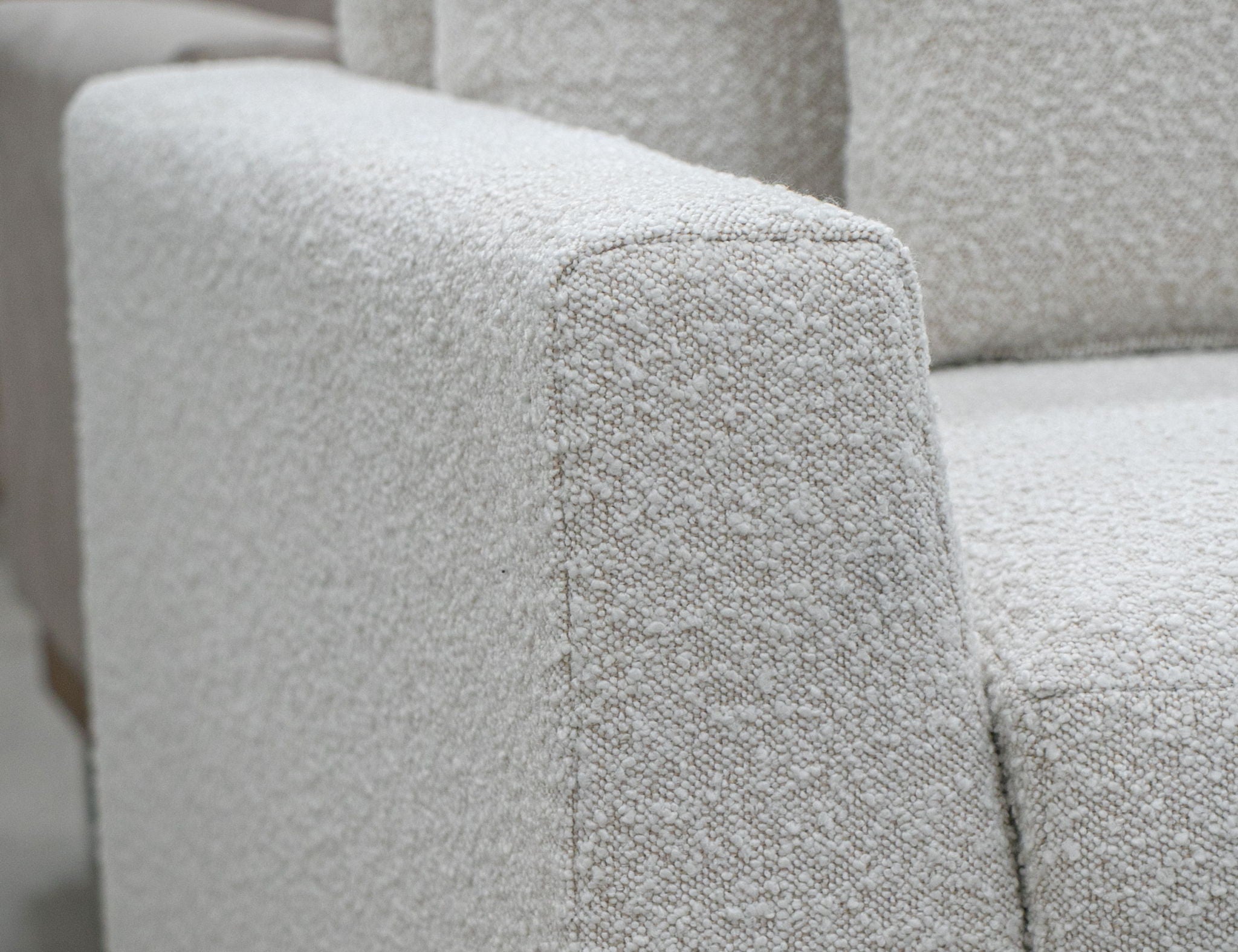 Mita - Sofa
