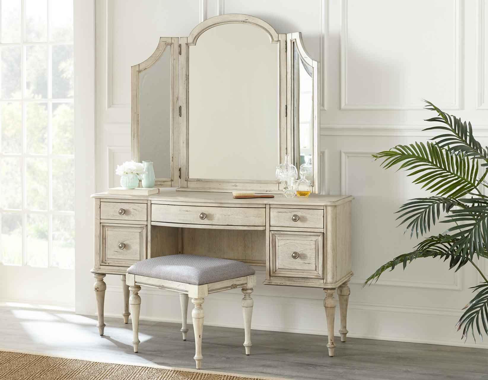 Highland Park HP900 Distressed Cathedral White Bedroom Set by Steve Silver - Crazy Mattress Man