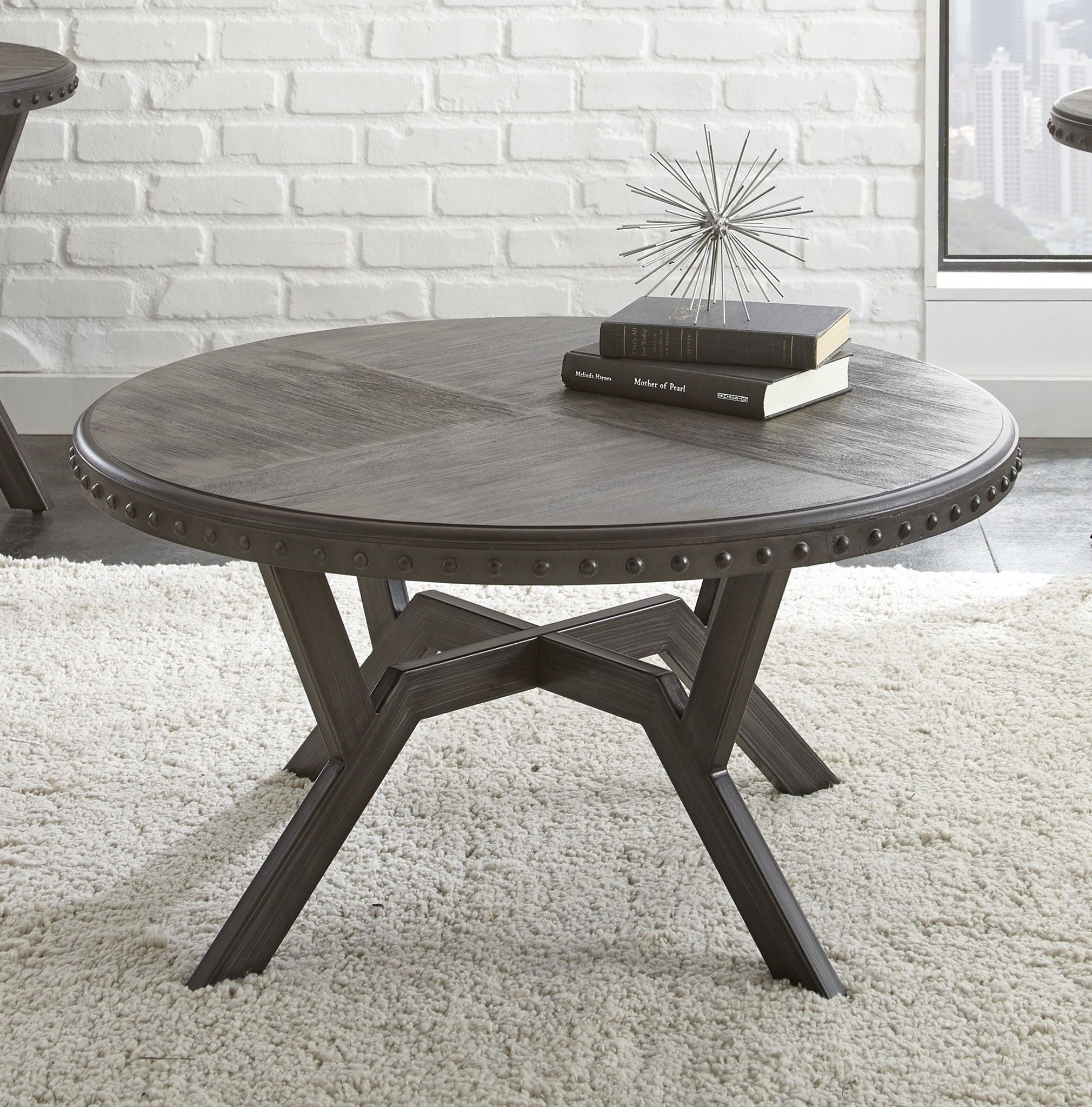 Alamo - Round Table