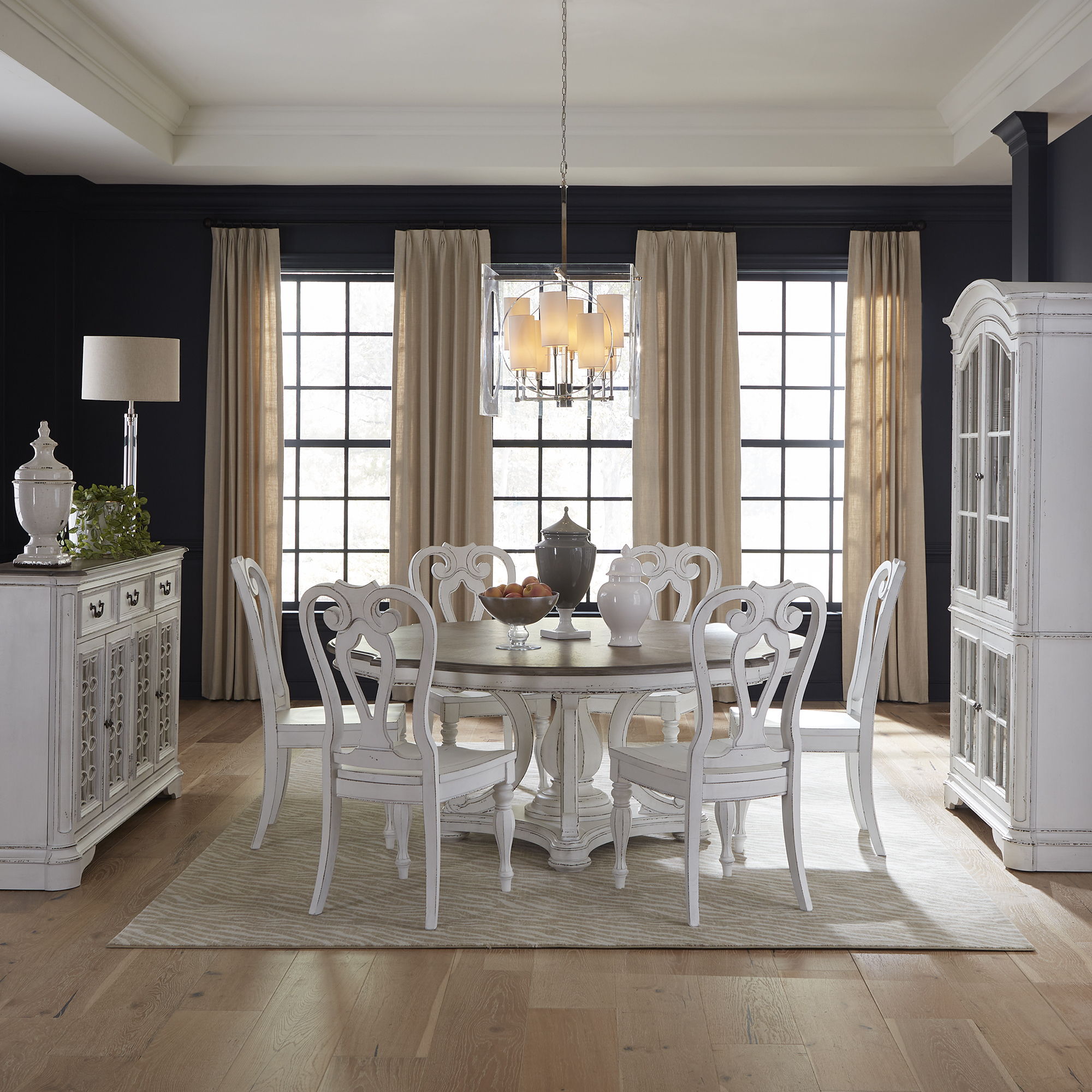 Magnolia Manor - 7 Piece Round Ped Table Set (Splat Back Side Chair) - White