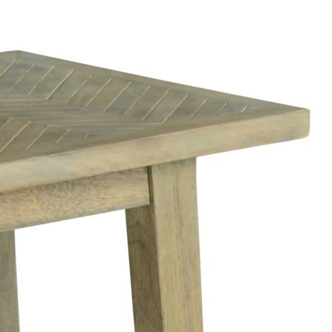 Milani - Table
