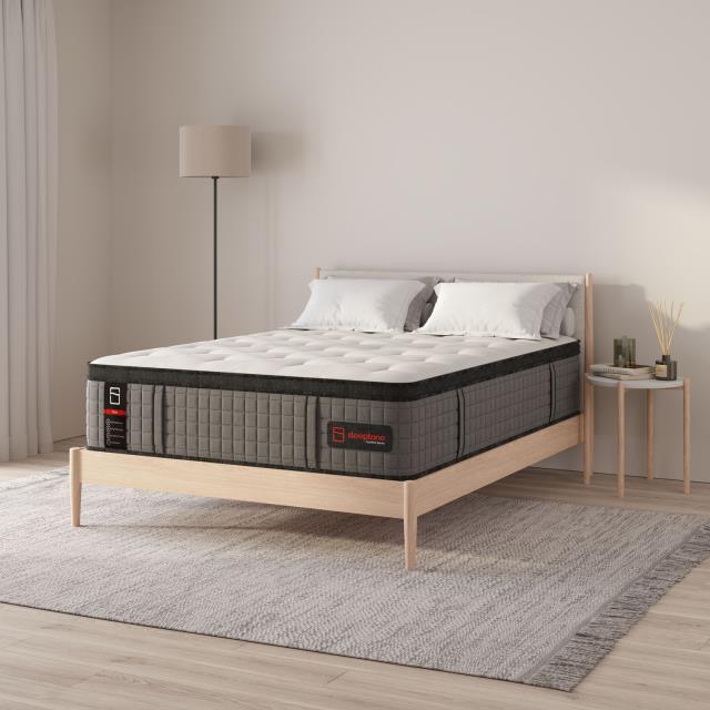 CMM 14-Inch Hybrid Mattress in a Box