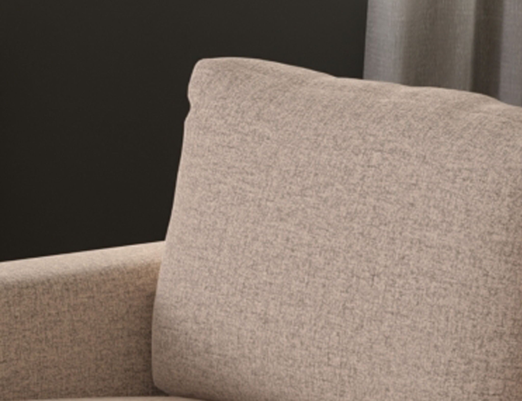 Blackburn - Sofa - Capuccino Brown