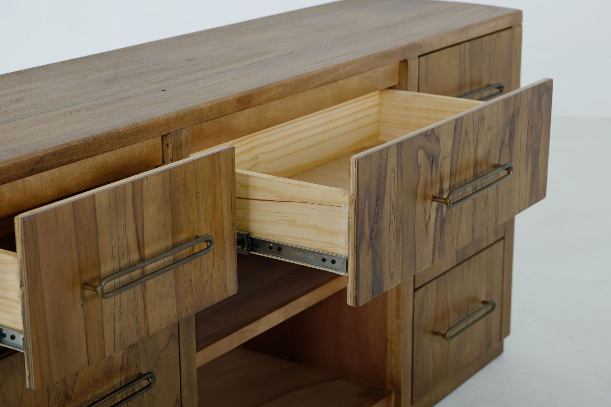 Balam - Console - Barrel Brown