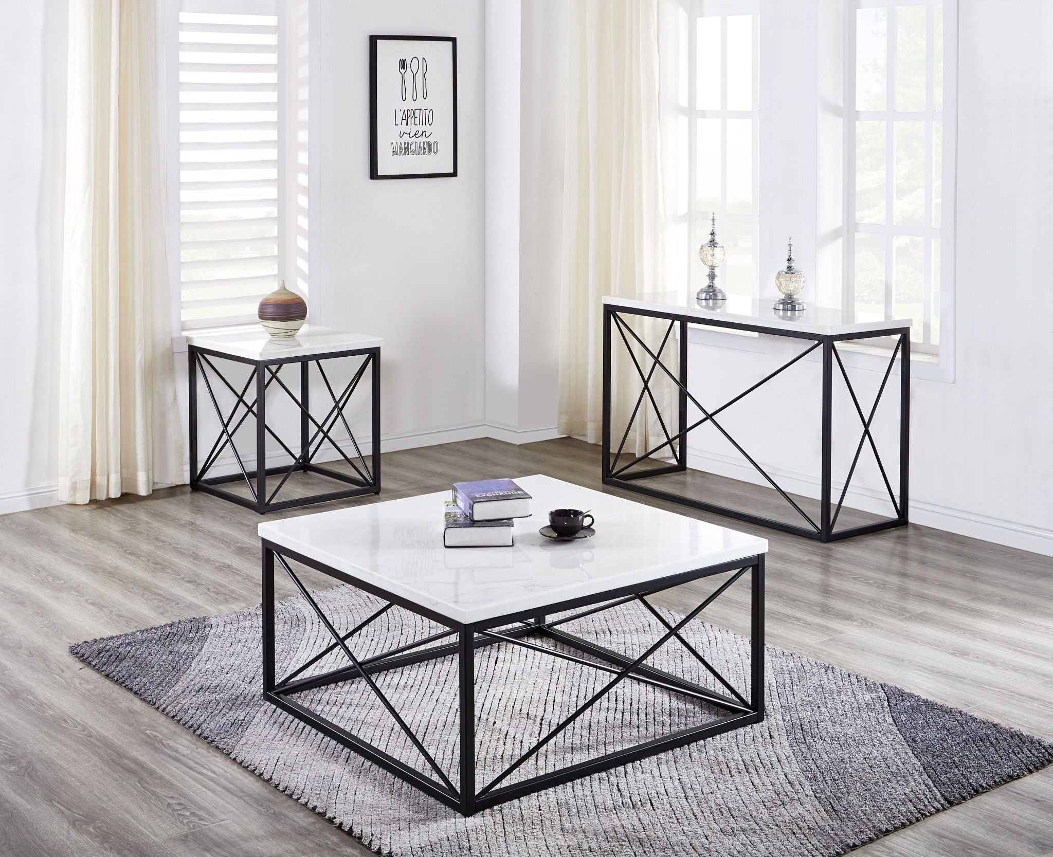 Skyler - Table