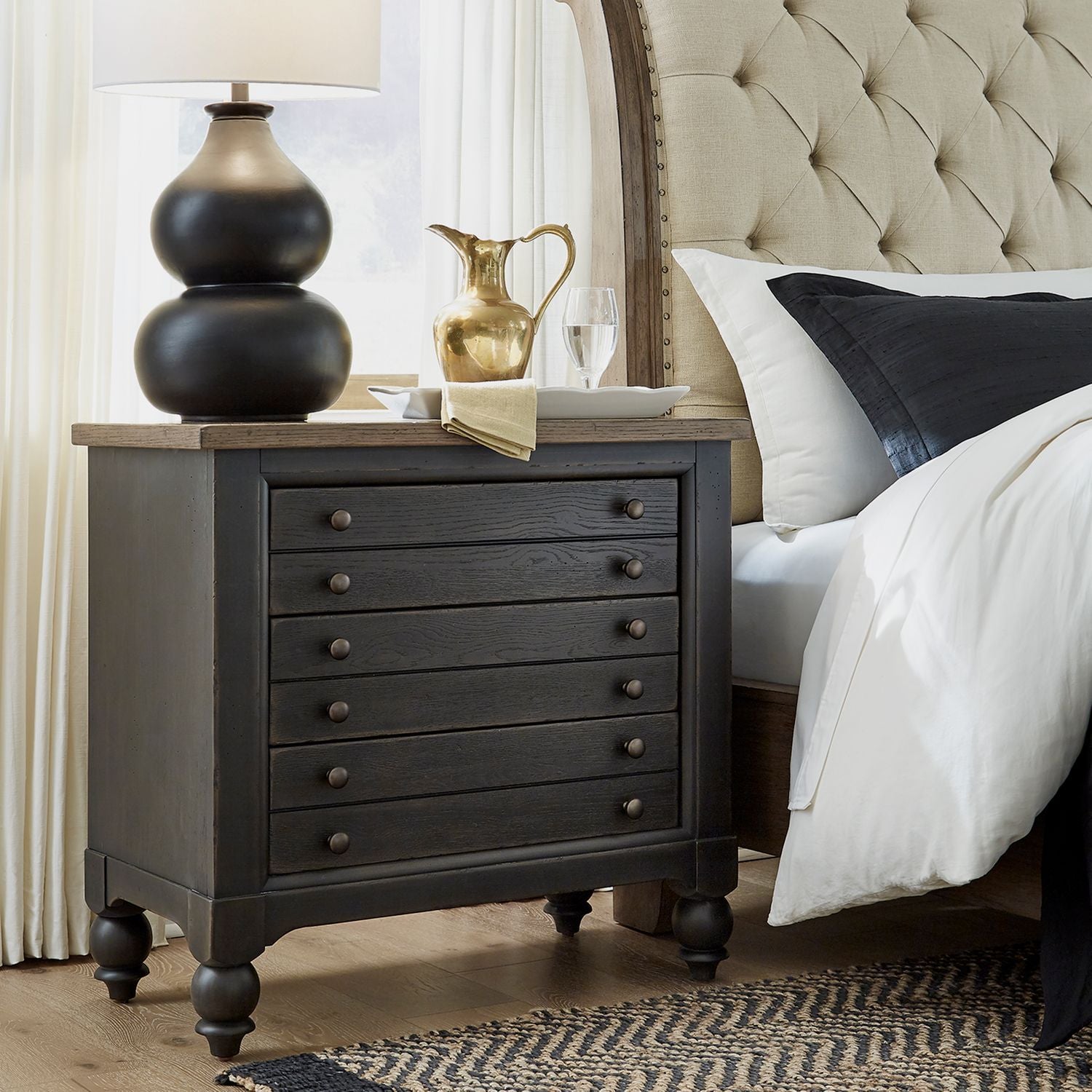 Americana Farmhouse 615-BR Tufted Panel Shelter Bedroom Collection from Liberty Furniture